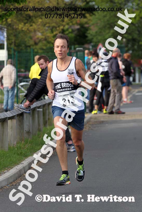 Clive Cookson 10k Road Race, Whitley Bay. Photo: David T. Hewitson/Sports for All Pics